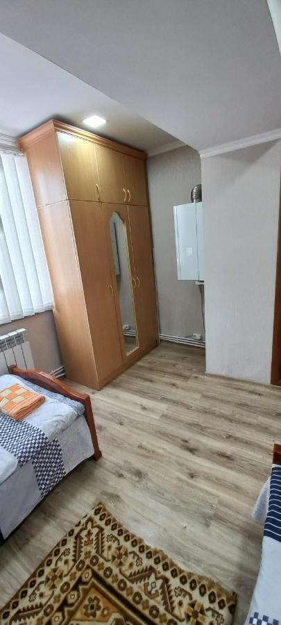 Dream House&Hostel Sevan Buitenkant foto